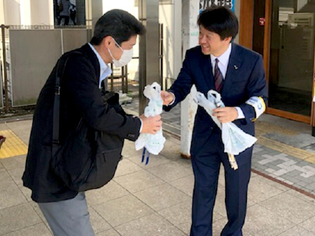 不要扔掉 JEOL 广告活动