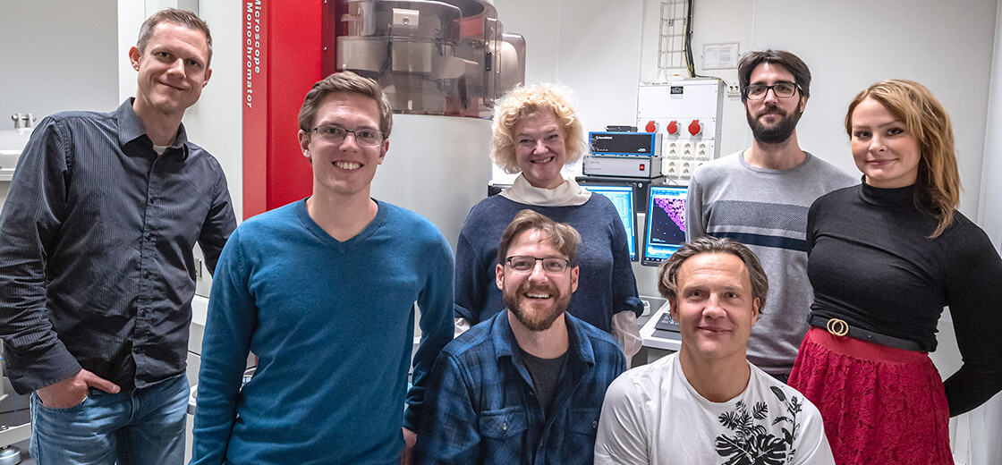 查尔姆斯理工大学物理系教授、研究主任；瑞典皇家科学院院士；国际显微镜学会联合会 (IFSM) 秘书长 Eva Olsson